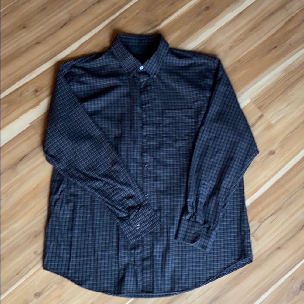 Van Heusen Men’s Dress Shirt